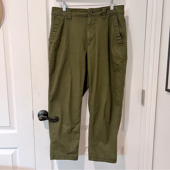 Old Navy High Waisted Chino Pants - Picture 8 of 12